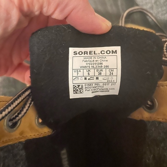 Sorel Slimpack II boots size 7 - Picture 11 of 11